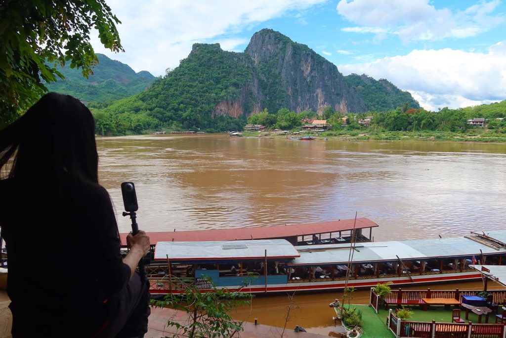 Lets ride Laos 18 - Pak Ou Caves