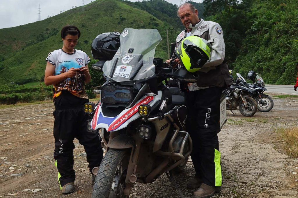 Lets ride Laos 3 - Luang Prabang