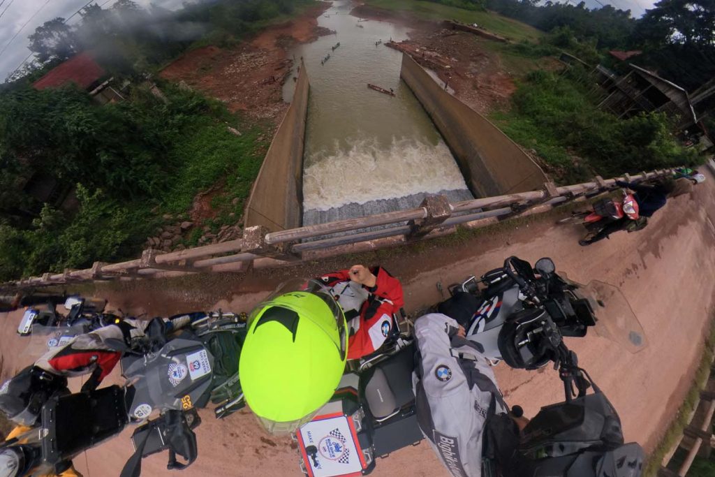 Lets ride Laos 30 - Oudomxay